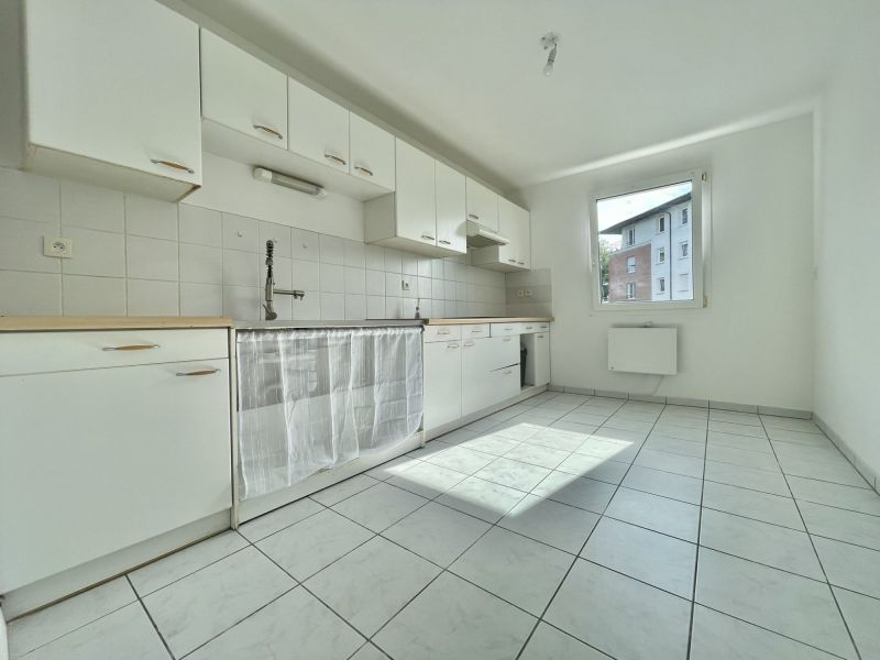 Appartement à vendre à Halluin - ref. 10725-IMMOBILIEREDHALLUIN - 3